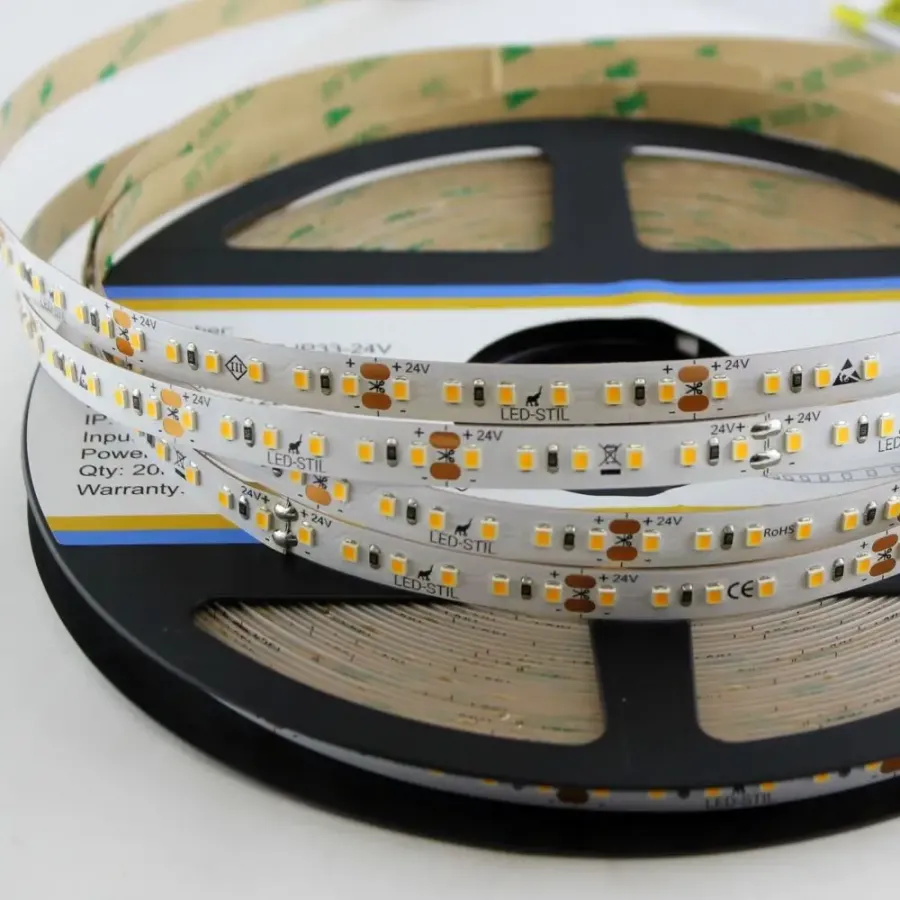 Лед стрічка led-stil DFN2835-120B27-2w-IP33-24V 2835-120V-IP33 2W 220Лм 2700K CRI 80