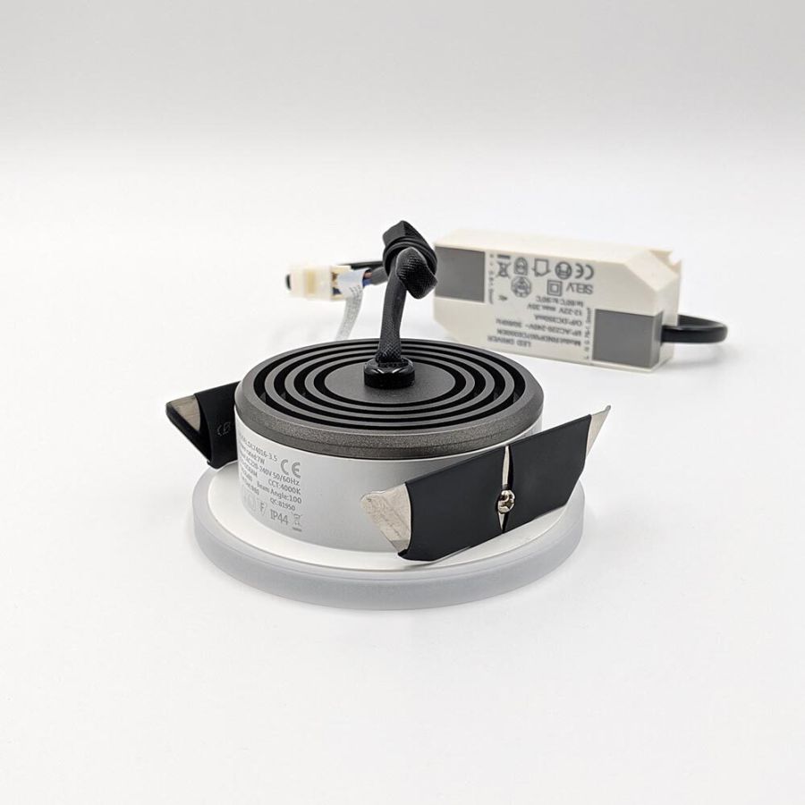 Skarlat RDL74016-3 3W WH 4000K IP44