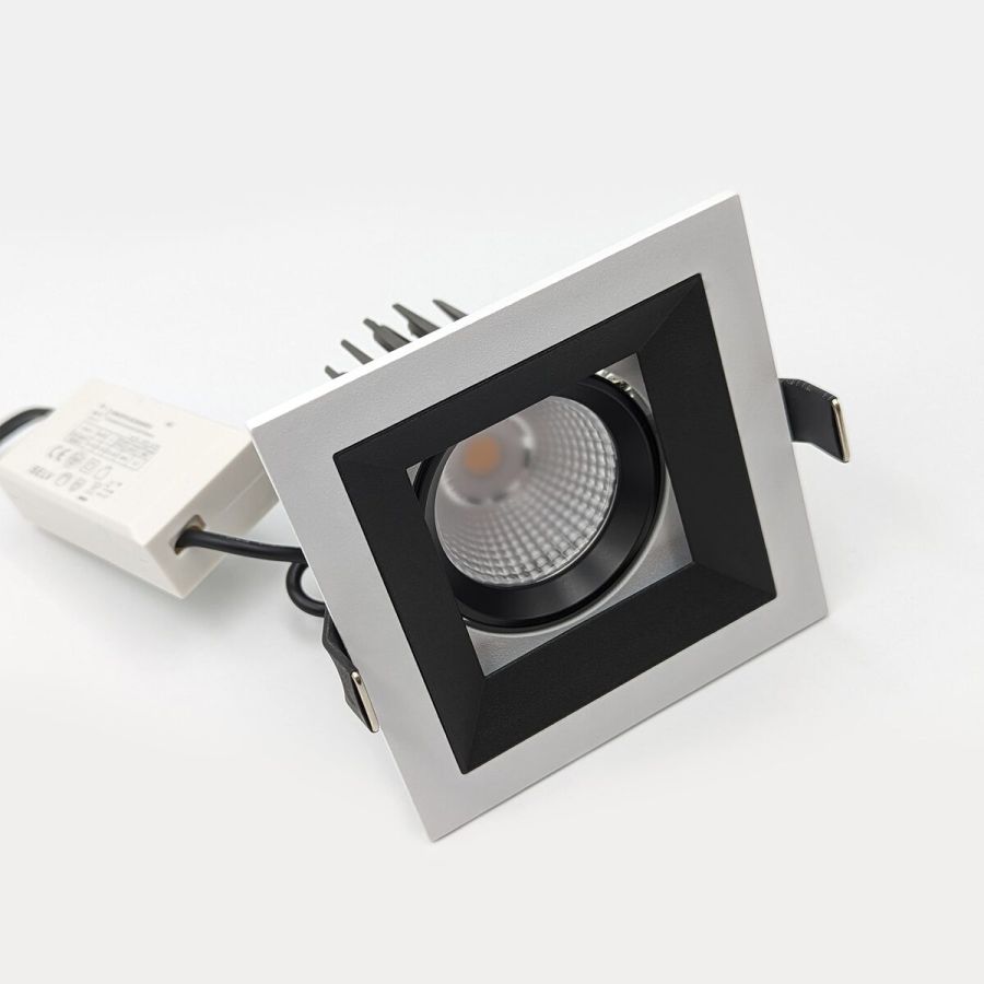 Skarlat  RSL74071-A 12W WH+BK 3000K