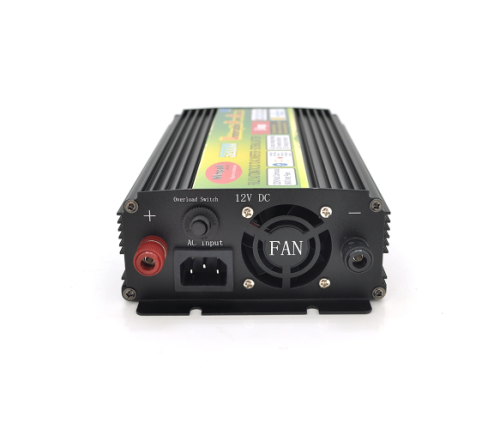 Інвертор напруги Wm-3200 (1900Вт) + Charge 8A, 12/220 з апроксимованою синусоїдою, 1 універсальна розетка + USB, клем + крокодили