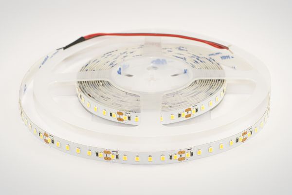 Лед стрічка 24В 2835-120 23Вт 6000К IP20
