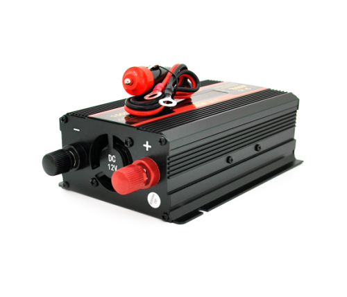 Інвертор напруги CARMAER1500W, 12/220V з апроксимованою синусоїдою, 1Shuko, 2*USB (DC:5V/2A), крокодили+ прикурювач, Q20