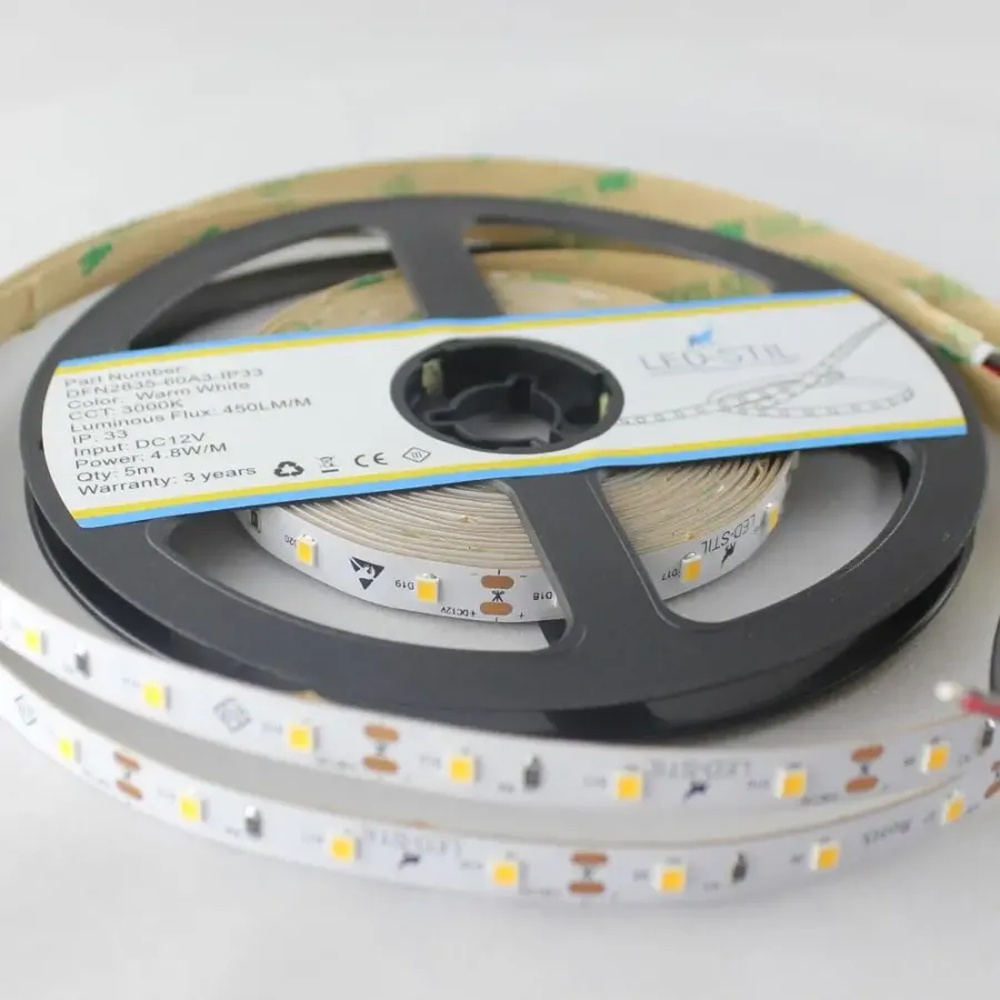 Лед стрічка led-stil DFN2835-60A27-IP33 60-2835-12V-IP33 4,8W 450Лм 2700K CRI 80