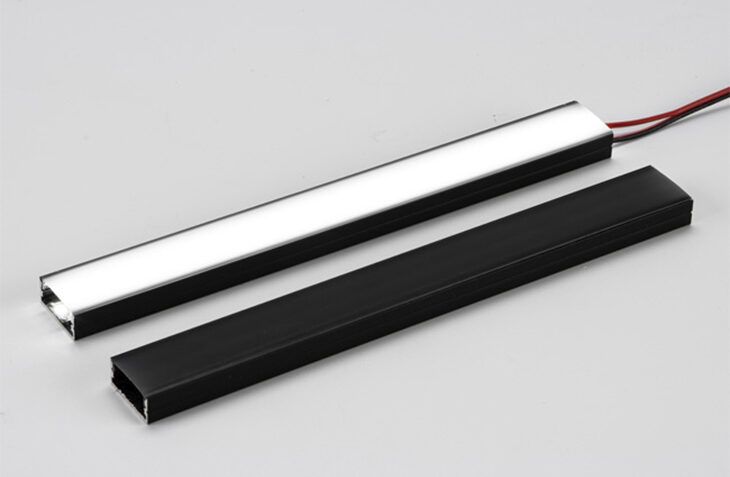 Лед профіль накладний 9.6х23.3мм ALP PXG-204-1 BL C18 чорний по 3м