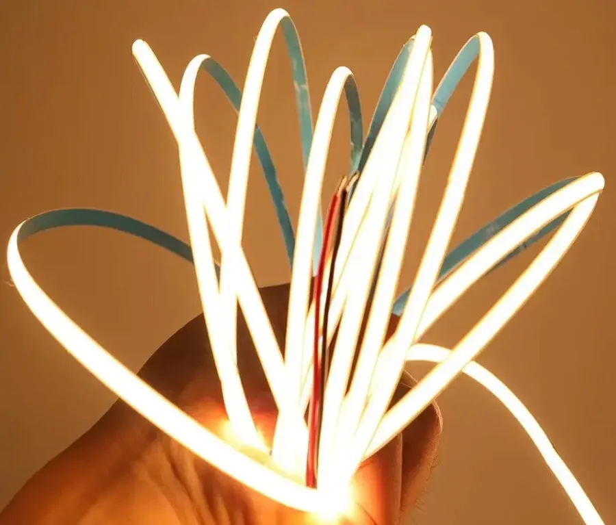 Лед стрічка LED TECH 24В СОВ-400 10Вт 1200Лм COB/FCOB 4000K IP65 5мм