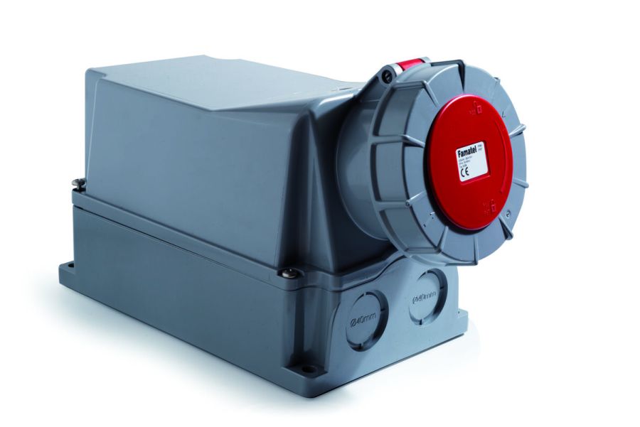 Розетка настінна Famatel 3P+E+N, 125A, 400В, IP67