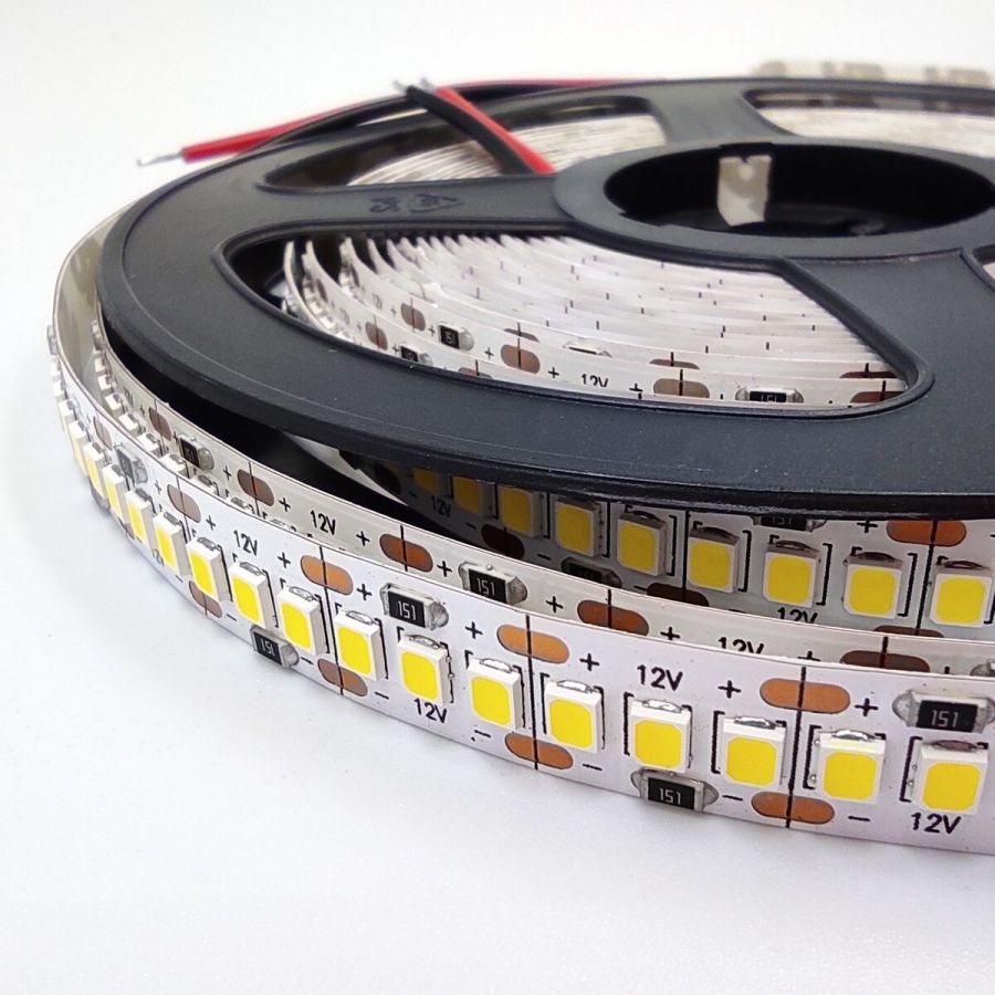 Лед стрічка OEM 12В 2835-240 20Вт 2300Лм ST 4000-4500K IP20