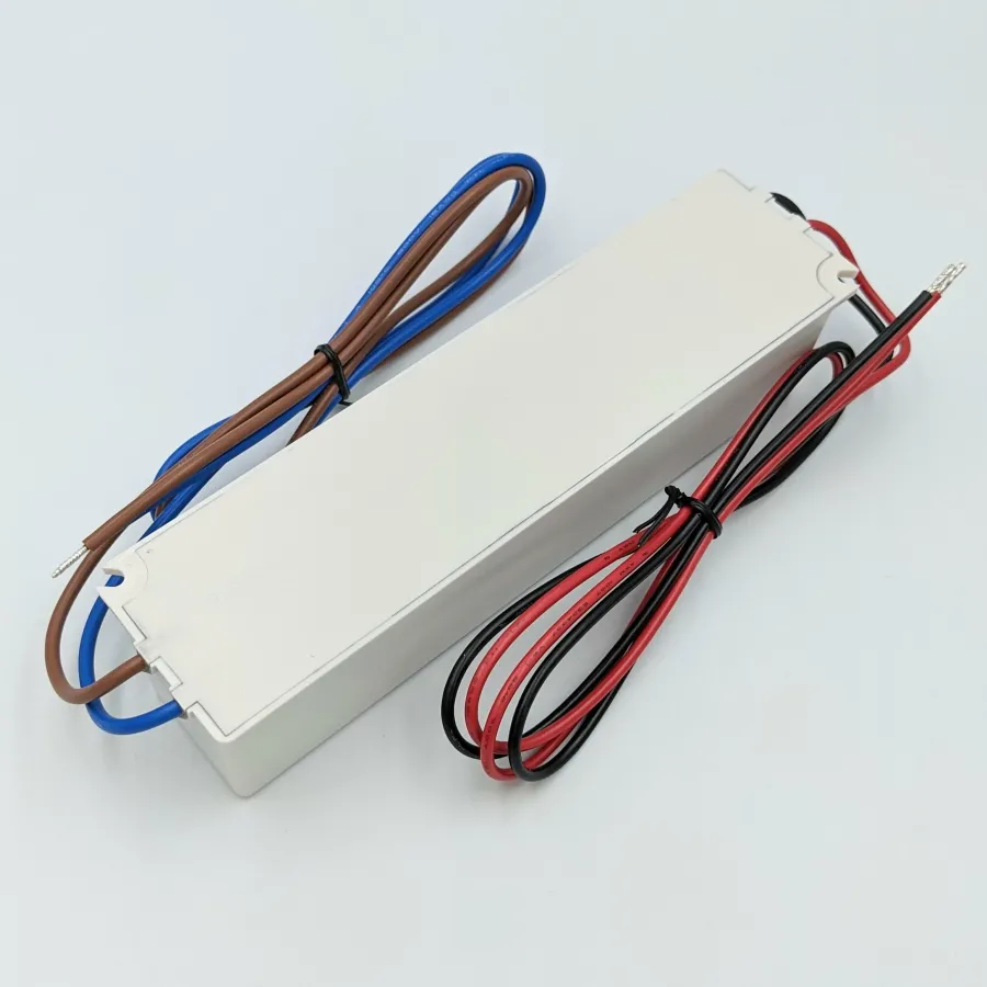 Блок живлення MEAN WELL 24В 60Вт 2.5А IP67 LPV-60-24 пласт. герм.