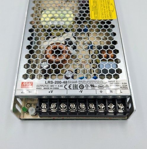 Блок живлення Mean Well LRS-200-48 (211,2W;4,4A;48V;IP20) Series "LRS"
