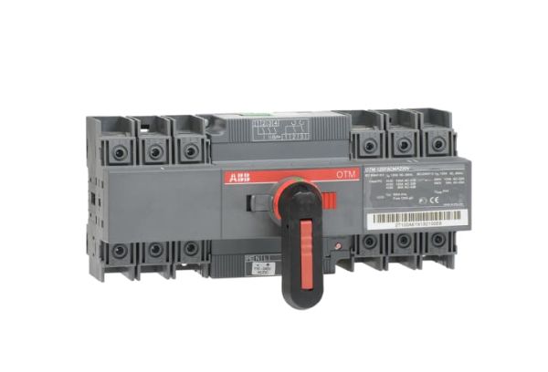 OTM125F3CMA230V Перемикач з моторприводом