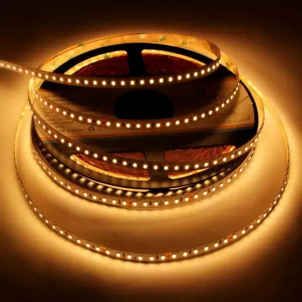 Лед стрічка led-stil DFN2835-120B27-2w-IP33-24V 2835-120V-IP33 2W 220Лм 2700K CRI 80