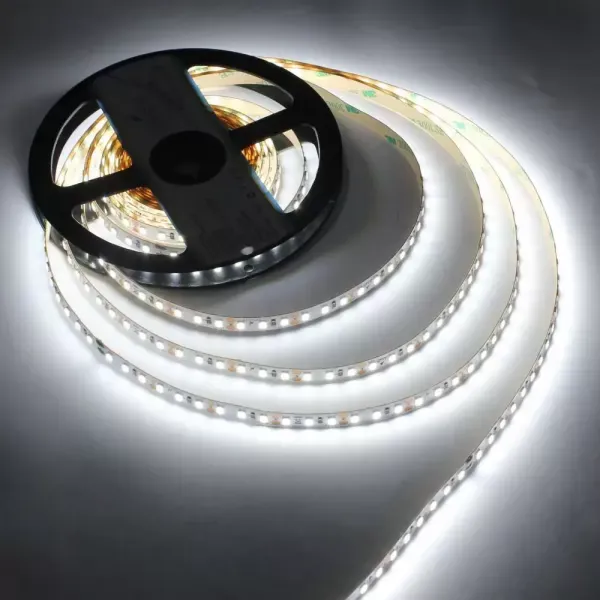 Лед стрічка led-stil DFN2835-120A6-IP33-24V 2835-120V-IP33 9,6W 1100Лм 6000K CRI 80