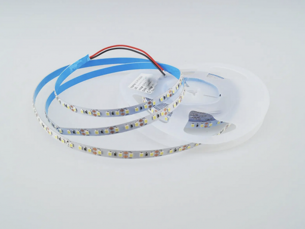 Світлодіодна LED стрічка PROLUM™ 12V; 2835\120; IP20; Series "PRO", Холодний-білий (9000-10000К)