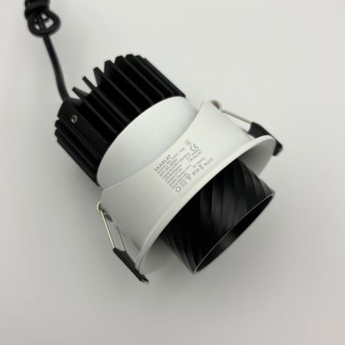 Skarlat RSL74331 10W WH+BK 3000K