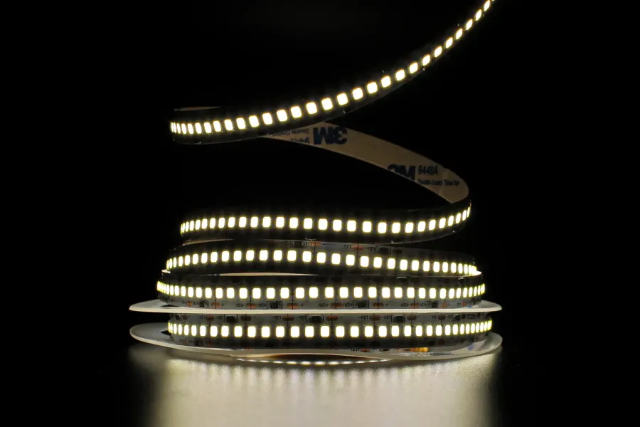 Світлодіодна LED стрічка PROLUM™ 12V; 2835\240; IP20; Series "SG", Нейтральний-Білий (3800-4300K)