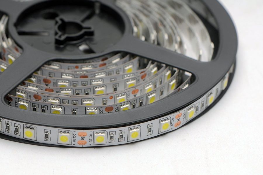 Світлодіодна LED стрічка гнучка 12V PROlum ™ IP20 5050\60 Series "SG", RGB