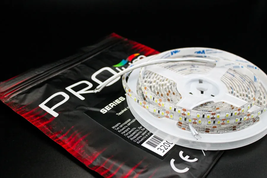 LED лента 12В 2835-120 12Вт 1300Лм SG 6000К IP65