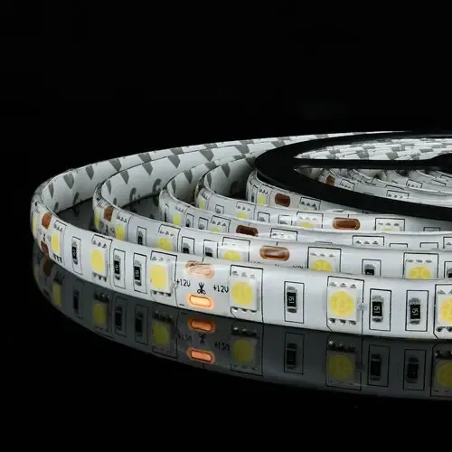 Лед стрічка BIOM 12В 5050-60 14,4Вт 900Лм ST 6000К IP65
