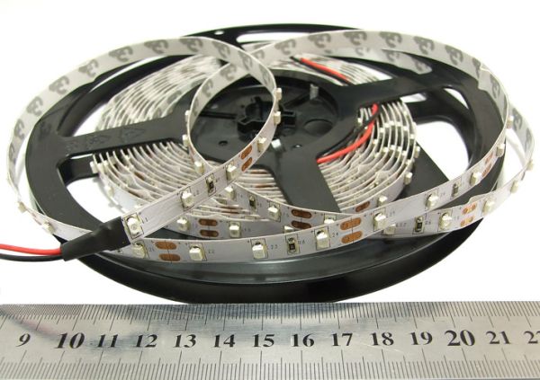 Лед стрічка OEM 12В 3528-60 4,4Вт 85Лм CHINA SL Синій IP20