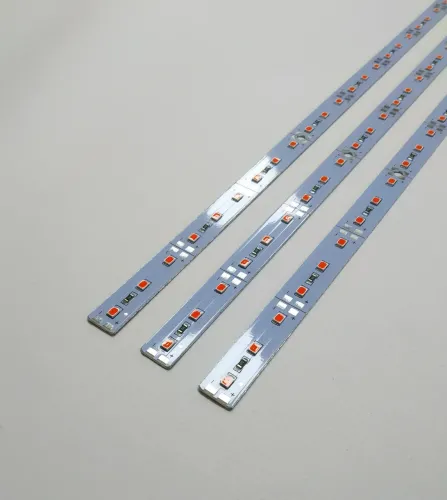Світлодіодна Фіто лінійка LEDTech 12В 2835-72 20вт IP20 повного спектру