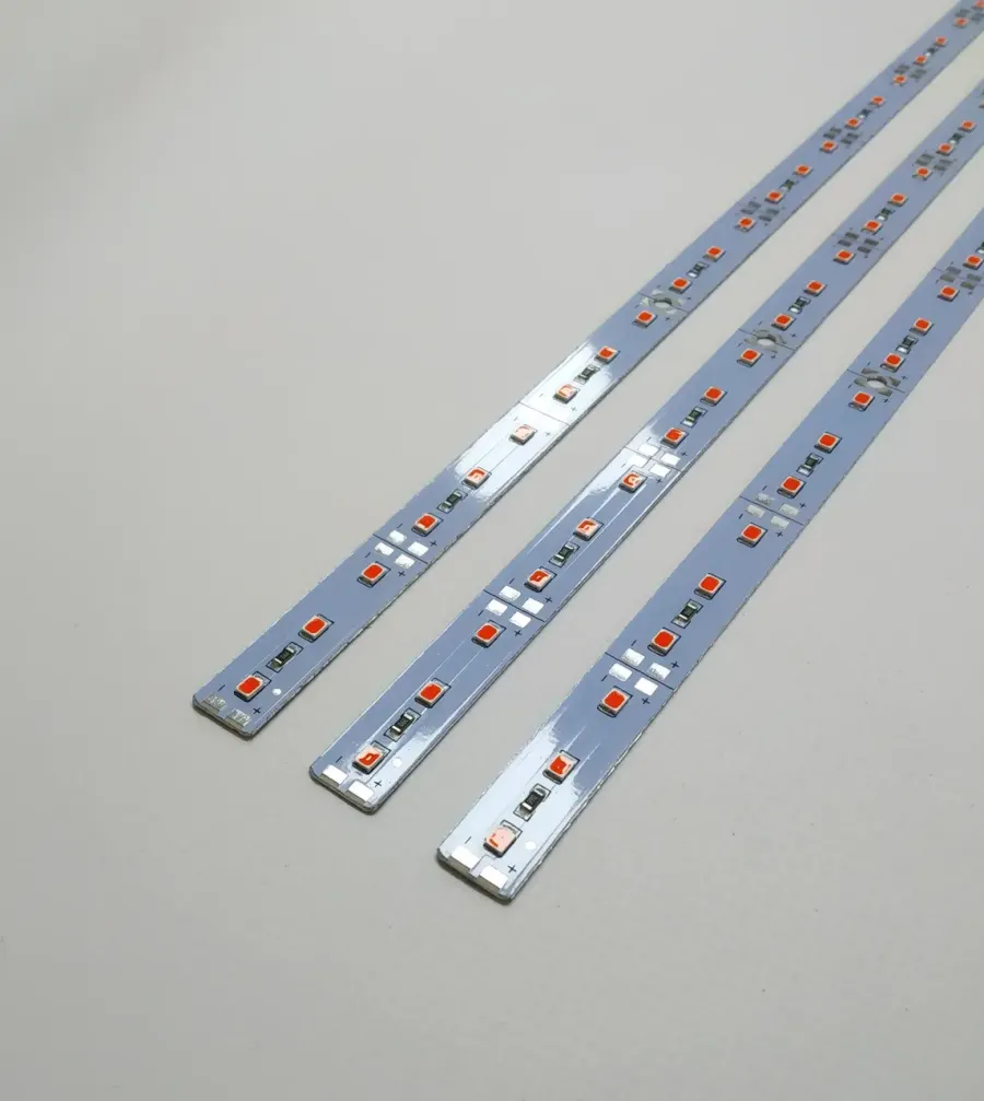 Светодиодная Фито линейка LEDTech 12В 2835-72 20Вт IP20 полного спектра