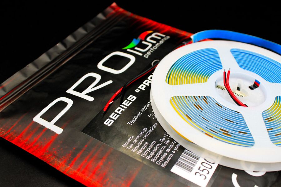 Світлодіодна LED стрічка PROLUM™ 24V; СОВ; 320; LED; IP20; Series "PRO", Нейтральний-Білий (3800-4300K)