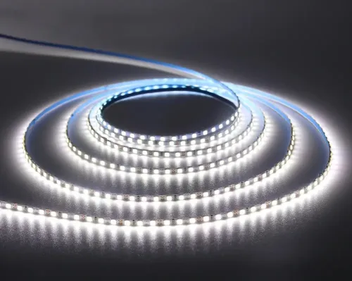 Лед стрічка LED TECH 12В 2835-120-4 9,6Вт 1200Лм 6000К IP20