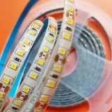 Лед стрічка LED TECH 12В 2835-120-8 12Вт 1800Лм 6000К IP65