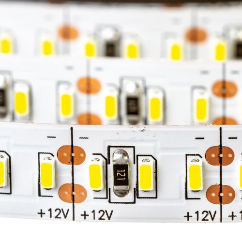 Лед стрічка AVT 12В 2835-204 18Вт 2200Лм 2700-3500K IP20