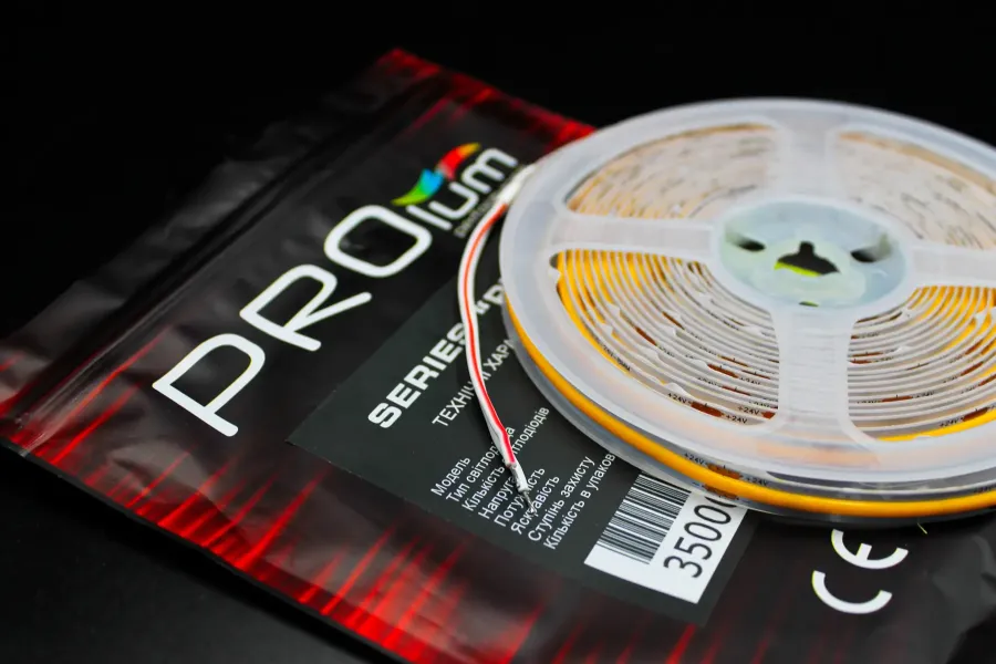 Світлодіодна LED стрічка PROLUM™ 24V; СОВ; 320; LED; IP20; Series "PRO", Жовтий