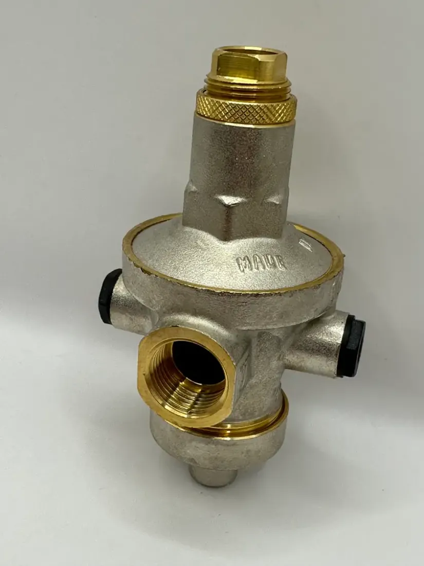 VT.085.N.0507 Редуктор тиску регульований мембранний, від 1 до 7 бар 3/4" ITALY Officine Rigamonti