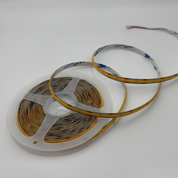Лед стрічка Skarlat 12В 2835-320 10Вт 2400Лм LED LV COB 4000K IP20