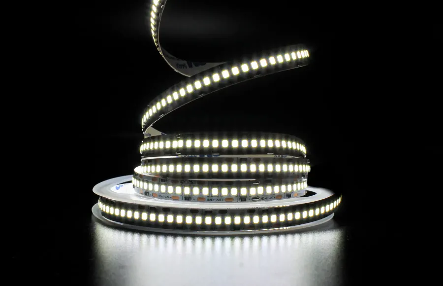 Світлодіодна LED стрічка PROLUM™ 12V; 2835\240; IP20; Series "SG", Білий (5500-6000К)